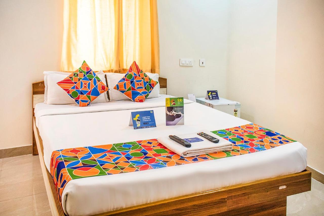 Fabexpress Sri Lakshmi Deluxe Sivarampalli Otel Haydarabad Dış mekan fotoğraf