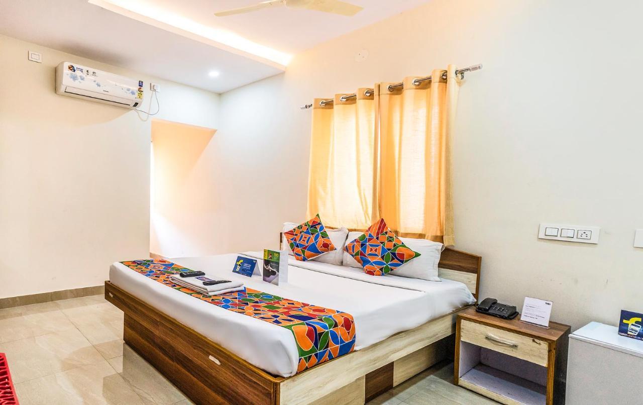 Fabexpress Sri Lakshmi Deluxe Sivarampalli Otel Haydarabad Dış mekan fotoğraf